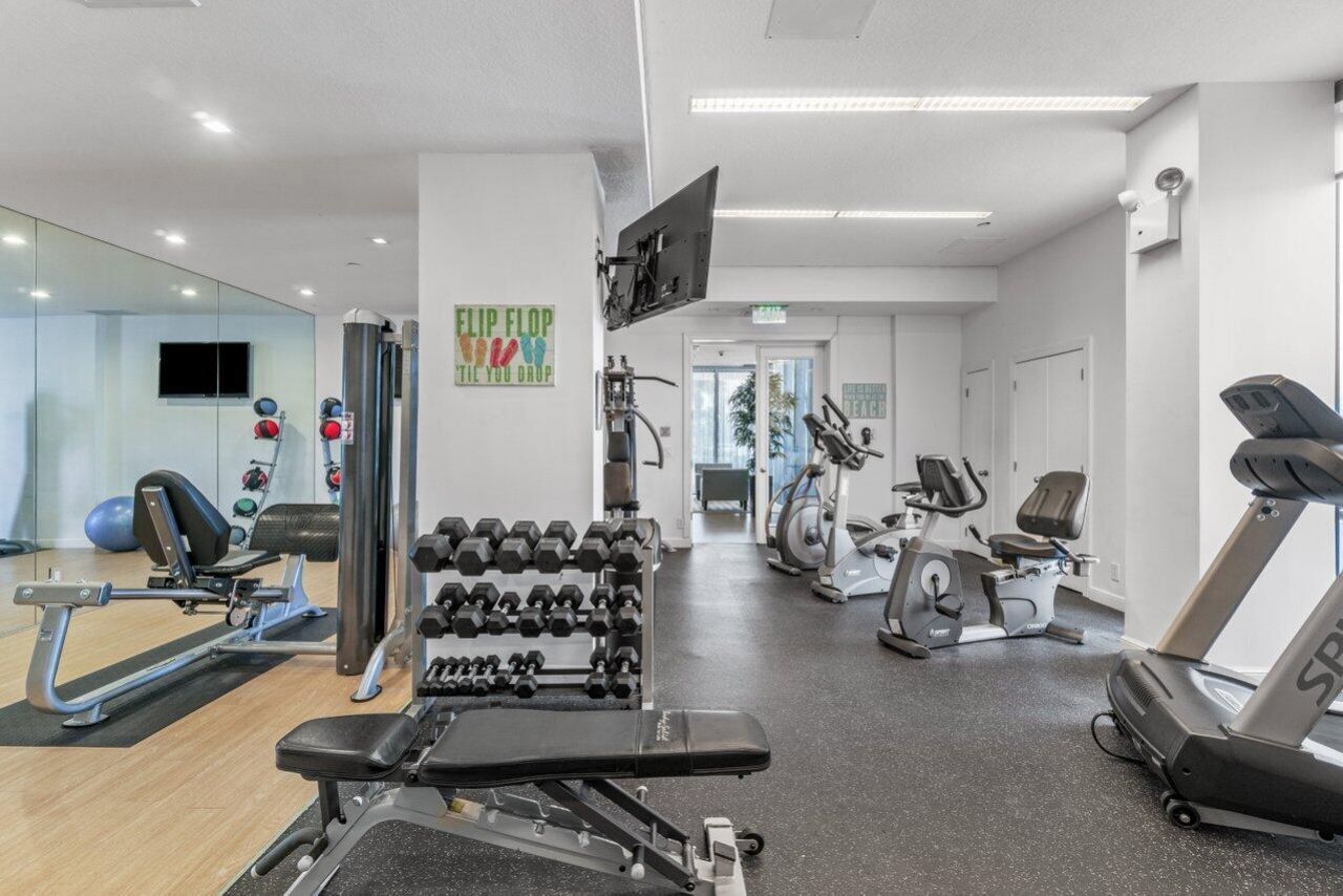 5540 N Ocean Drive, Unit 1c, Singer Island, FL 33404 Photo