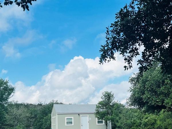 5 FM 2147, Horseshoe Bay, TX 78657