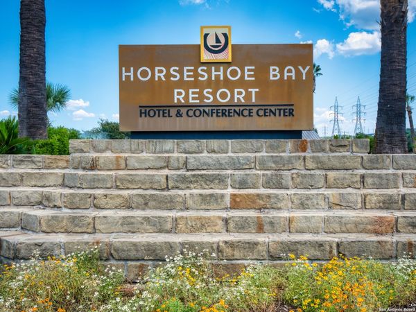 704 Horseshoe Bay Blvd, Unit D, Horseshoe Bay, TX 78657
