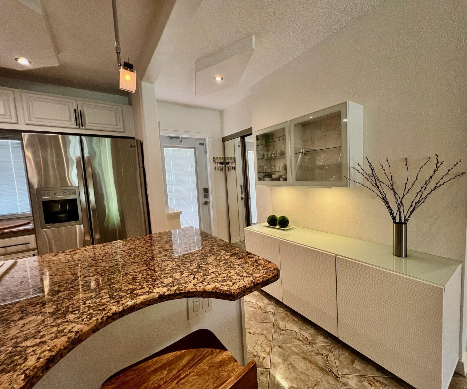 5121 W Oakland Park Boulevard, Unit 311, Lauderdale Lakes, FL 33313 Photo