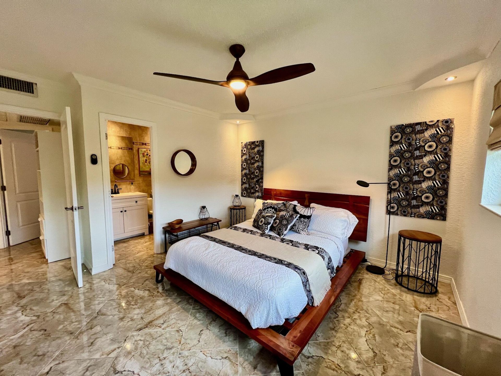 5121 W Oakland Park Boulevard, Unit 311, Lauderdale Lakes, FL 33313 Photo