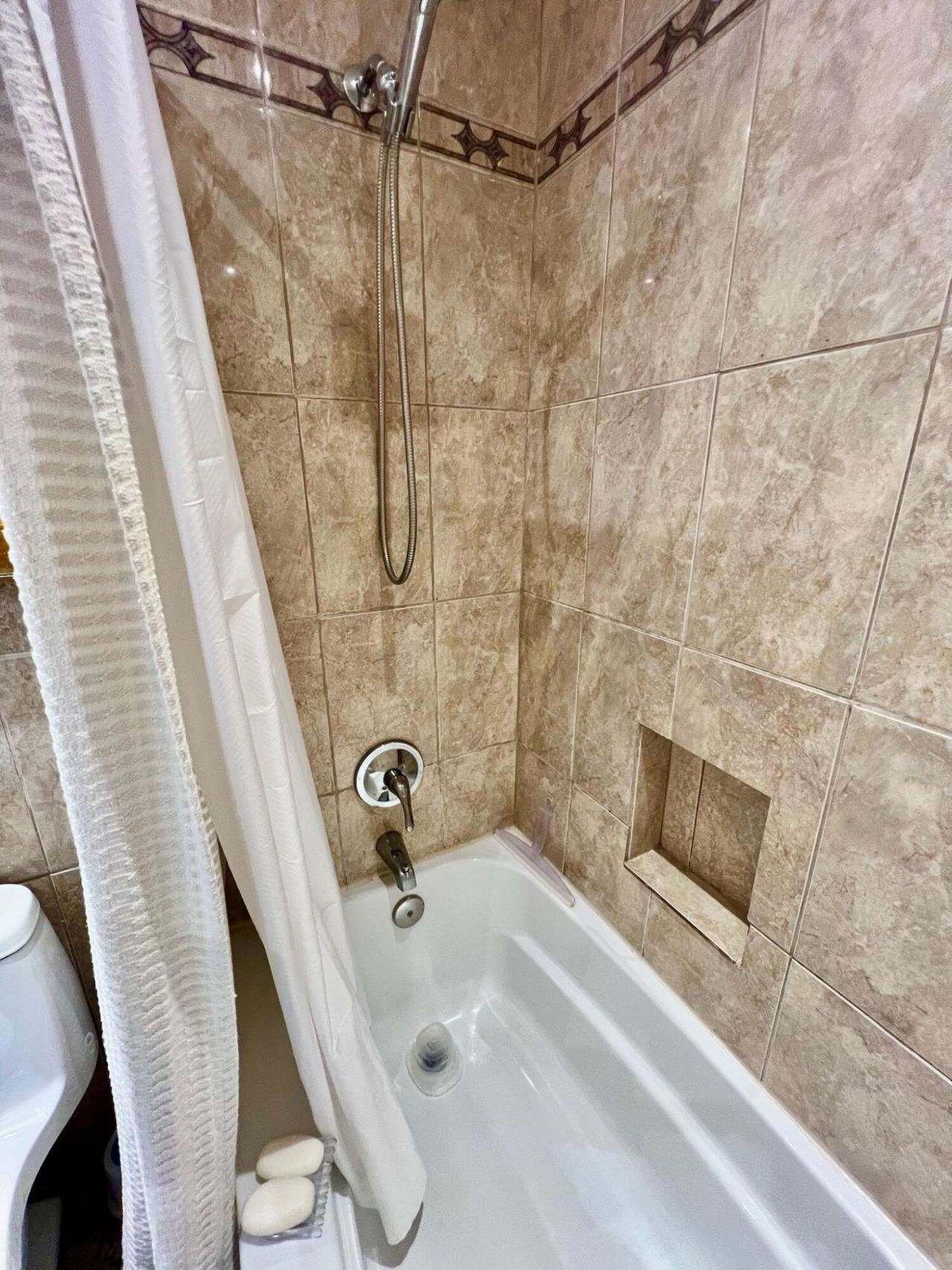 5121 W Oakland Park Boulevard, Unit 311, Lauderdale Lakes, FL 33313 Photo