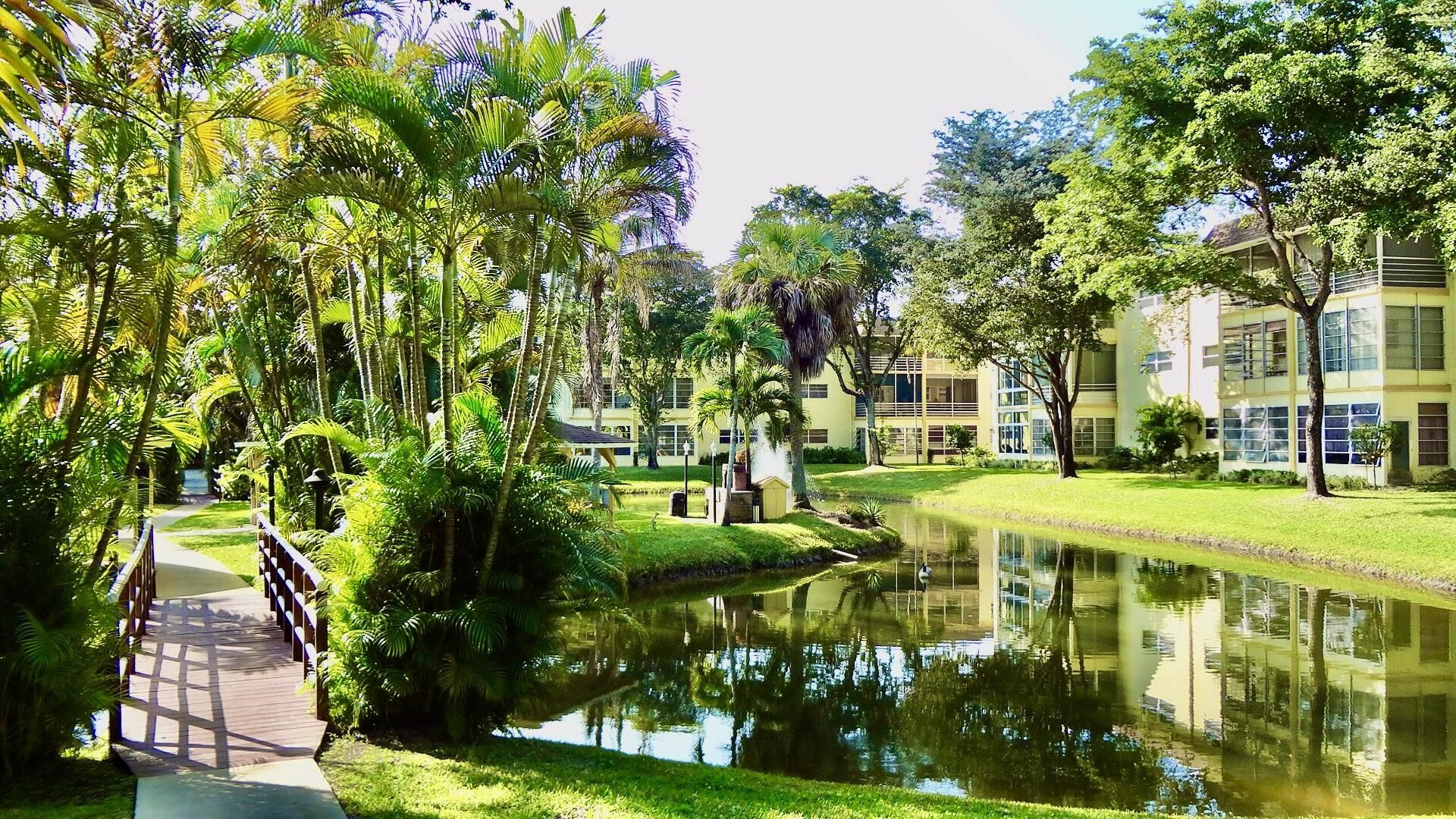 5121 W Oakland Park Boulevard, Unit 311, Lauderdale Lakes, FL 33313 Photo