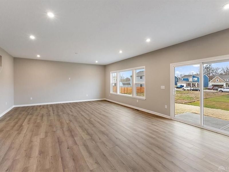 517 Iris Drive, Yellow Springs, OH 45387 Photo 10