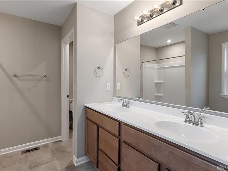 517 Iris Drive, Yellow Springs, OH 45387 Photo 17