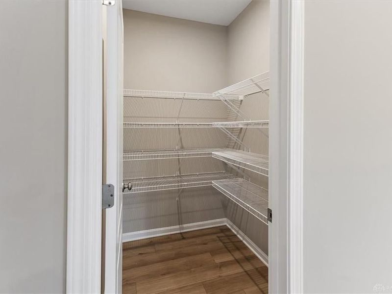 517 Iris Drive, Yellow Springs, OH 45387 Photo 6