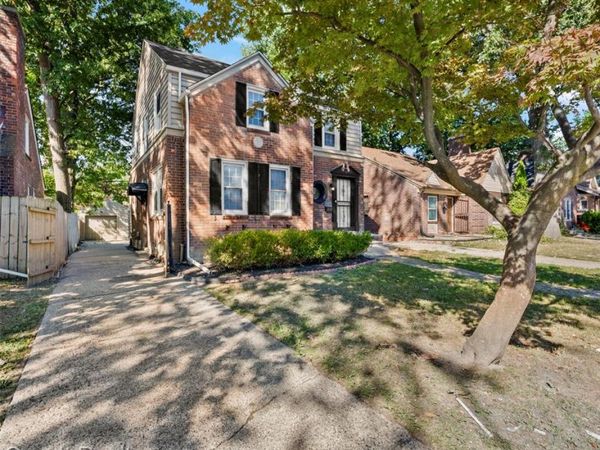 5275 Three Mile Drive, Detroit, MI 48224