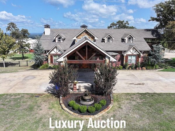 460181 E 1120 Road, Sallisaw, OK 74955