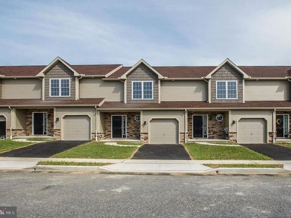 515 ELM STREET, READING, PA 19611