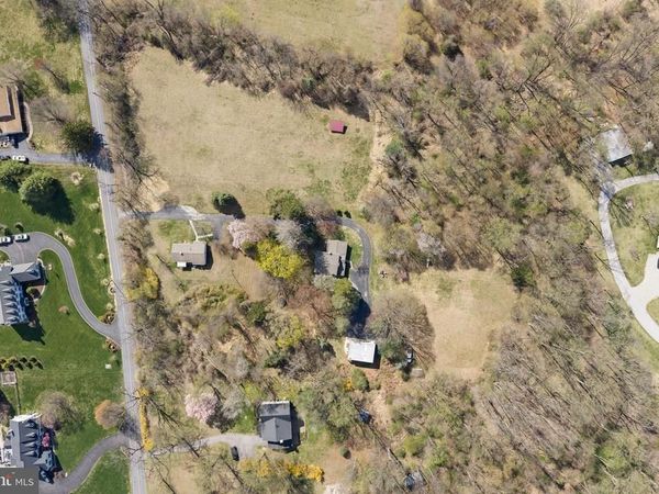 120 DIAMOND ROCK ROAD, PHOENIXVILLE, PA 19460