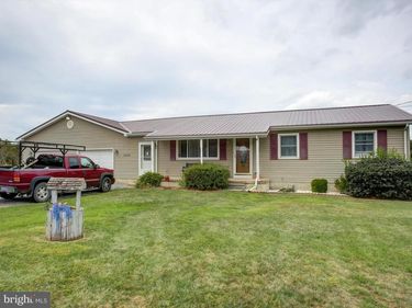 11201 GARNES ROAD, MERCERSBURG, PA 17236