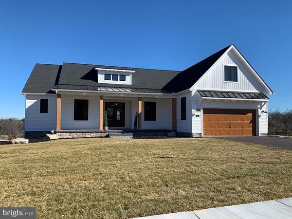 111 ONYX DRIVE, Unit 55, HANOVER, PA 17331