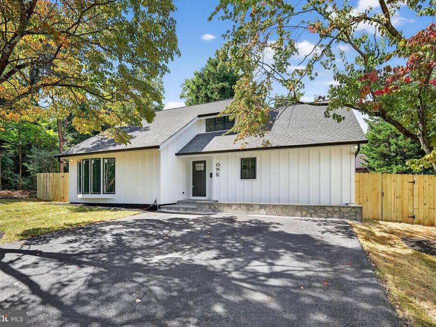 1 Tucker Street, Annapolis, MD 21401 Main Photo