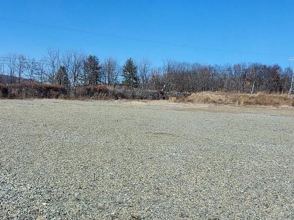 HOFFMANSVILLE ROAD, BECHTELSVILLE, PA 19505