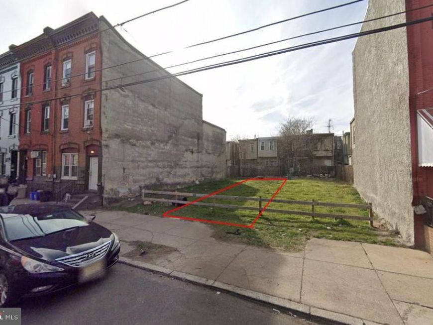 2228 N 16th Street, Philadelphia, PA 19132 Main Photo