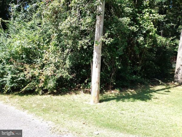 144 ALLEN AVENUE, LAUREL, DE 19956