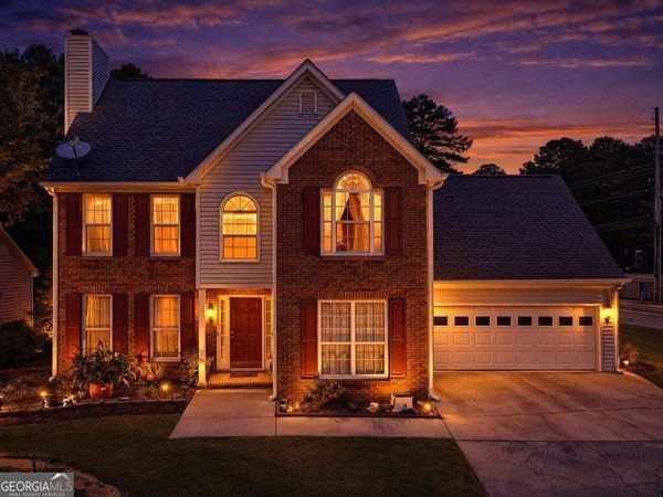 2000 Spicers Lane, Woodstock, GA 30189