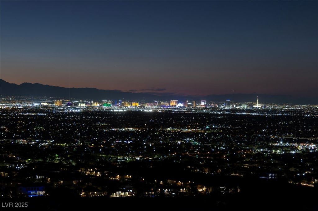 616 Scenic Rim Drive, Henderson, NV 89012 Main Photo