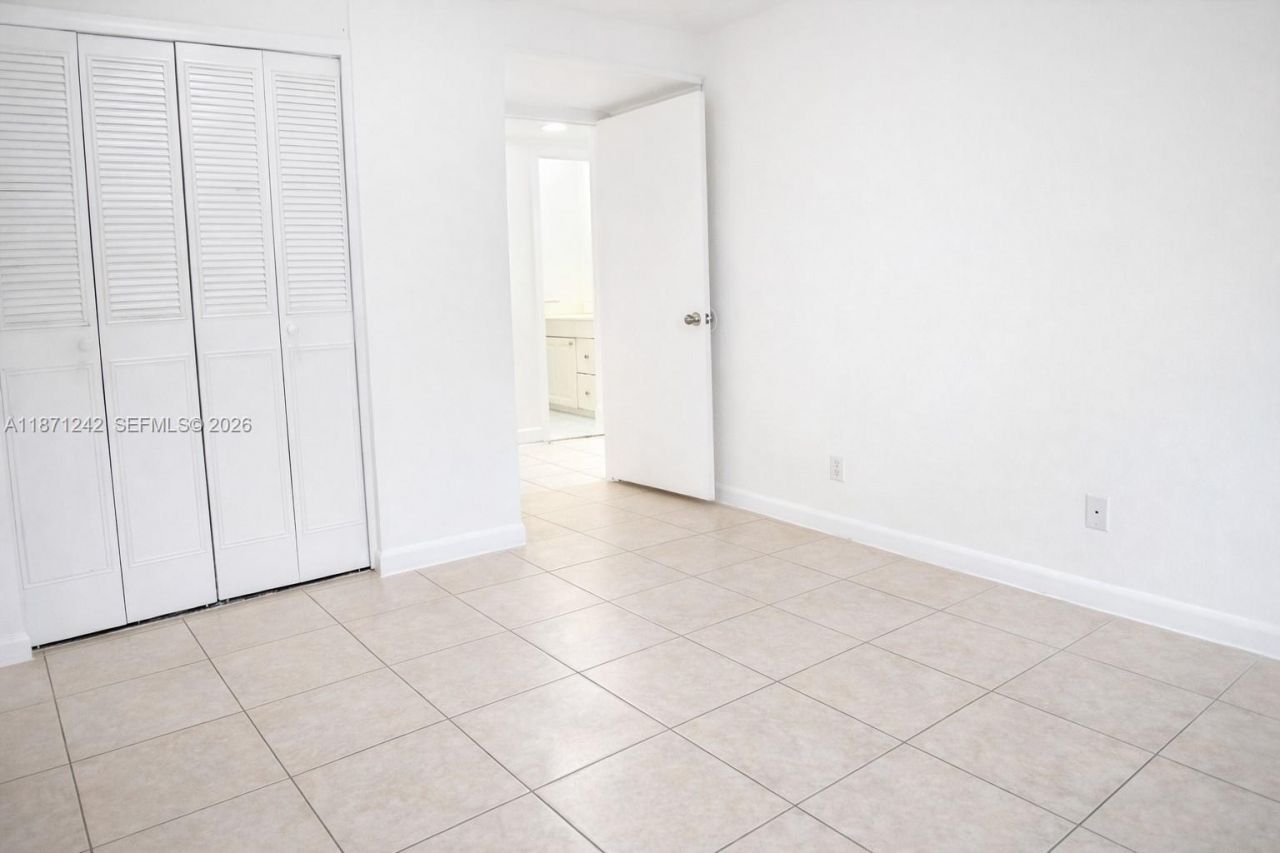 9150 NW 38th Dr, Unit 110, Coral Springs, FL 33065 Photo