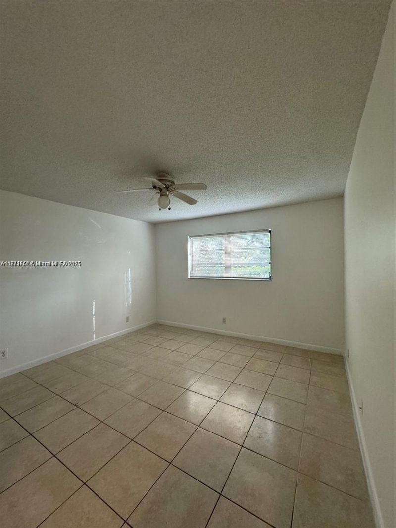 9150 NW 38th Dr, Unit 110, Coral Springs, FL 33065 Photo
