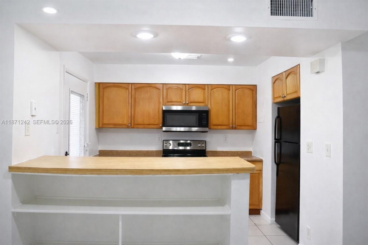 9150 NW 38th Dr, Unit 110, Coral Springs, FL 33065 Photo