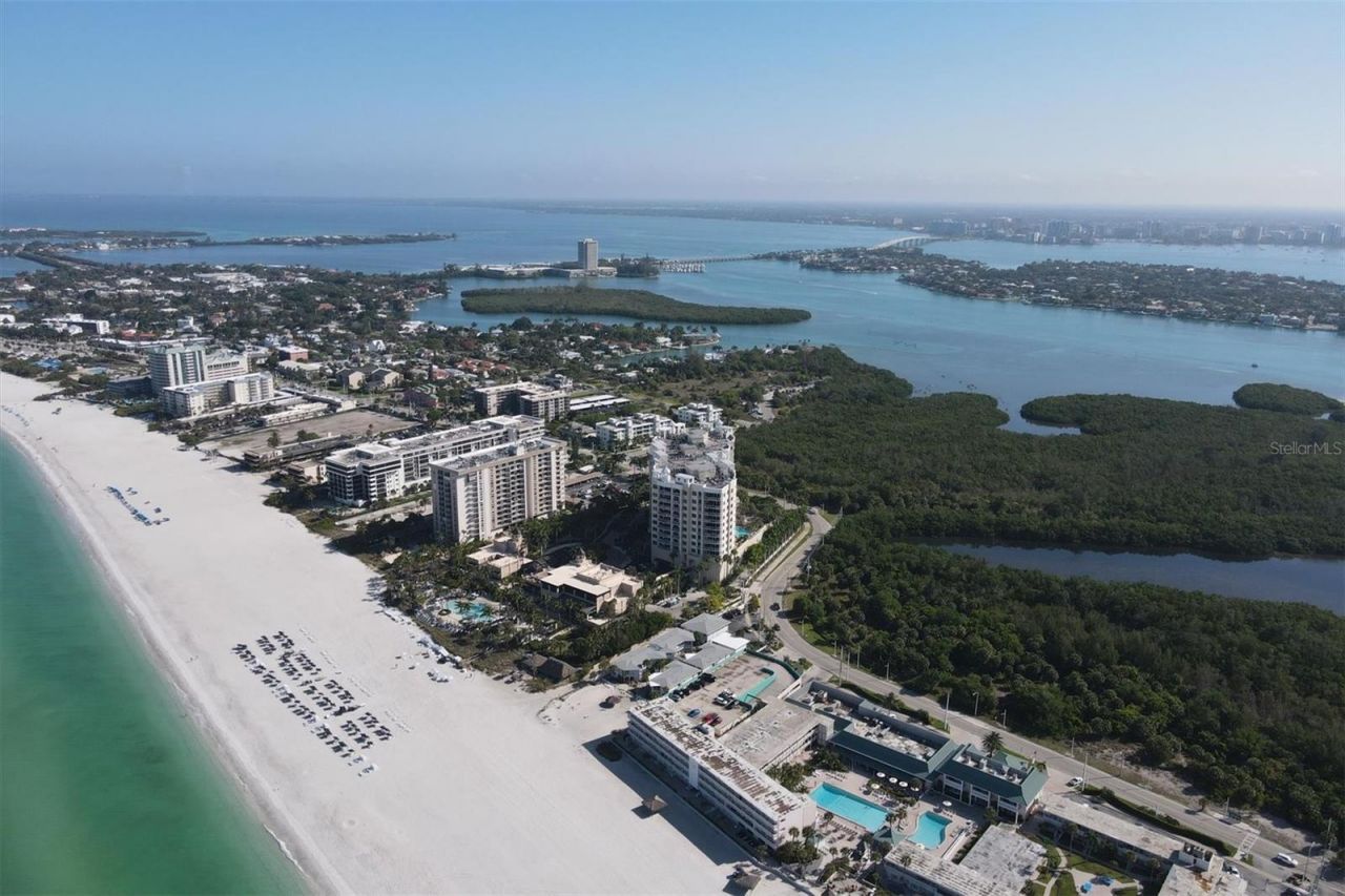 1336 Benjamin Franklin Drive, Unit F2, Sarasota, FL 34236 Photo