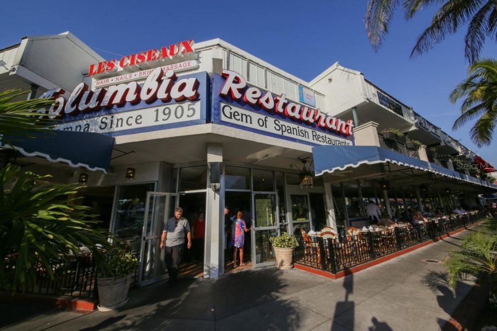 1336 Benjamin Franklin Drive, Unit F2, Sarasota, FL 34236 Photo