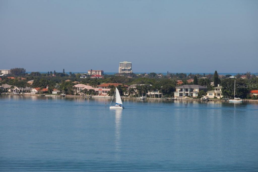 1336 Benjamin Franklin Drive, Unit F2, Sarasota, FL 34236 Photo