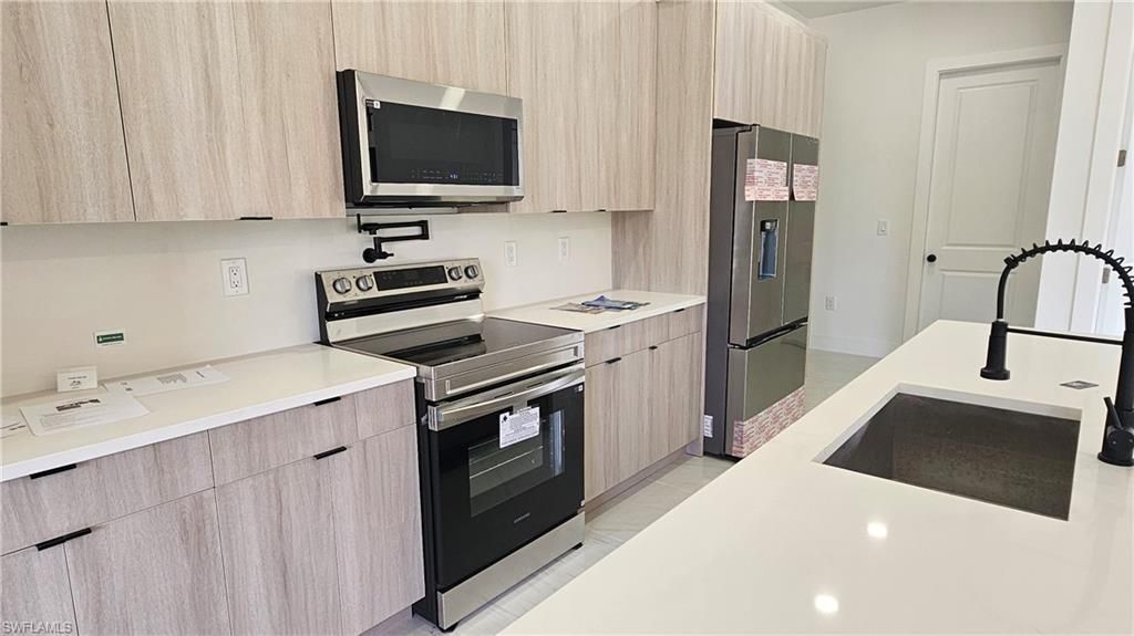 1102 Greenwood Ave, Lehigh Acres, FL 33972 Photo