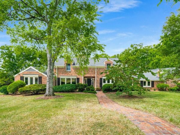 3627 Hoods Hill Rd, Nashville, TN 37215