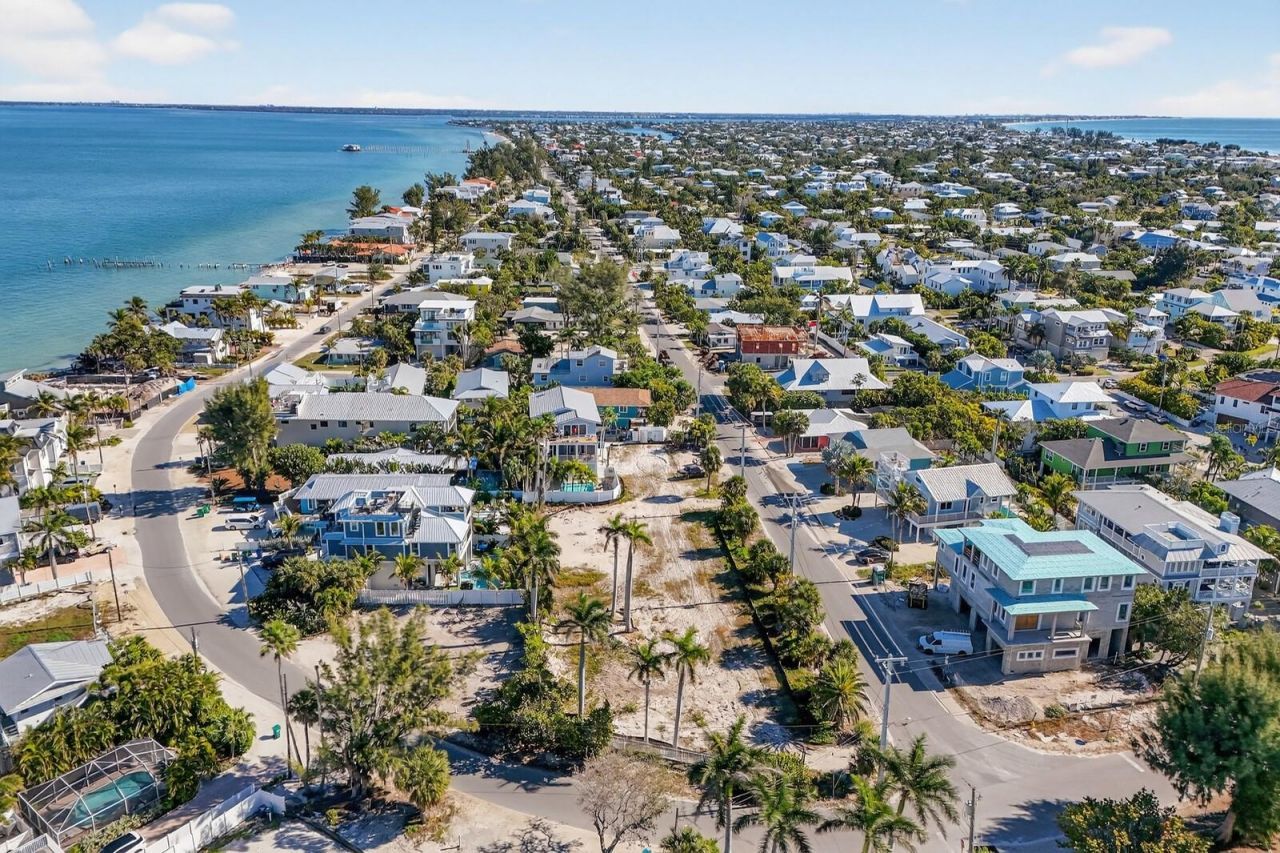 812 N Bay Boulevard, Anna Maria, FL 34216 Photo