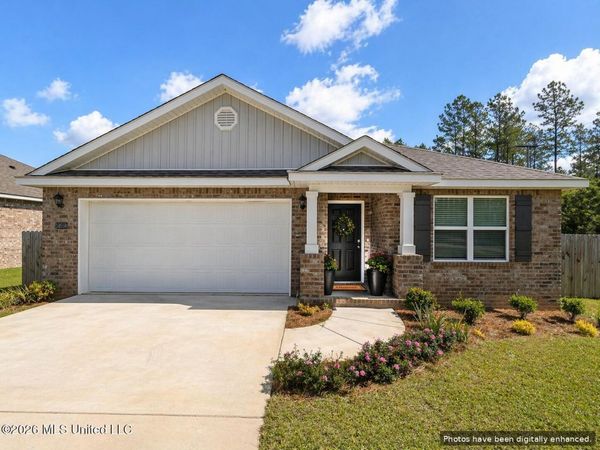 18559 Water Oak Way, Biloxi, MS 39532