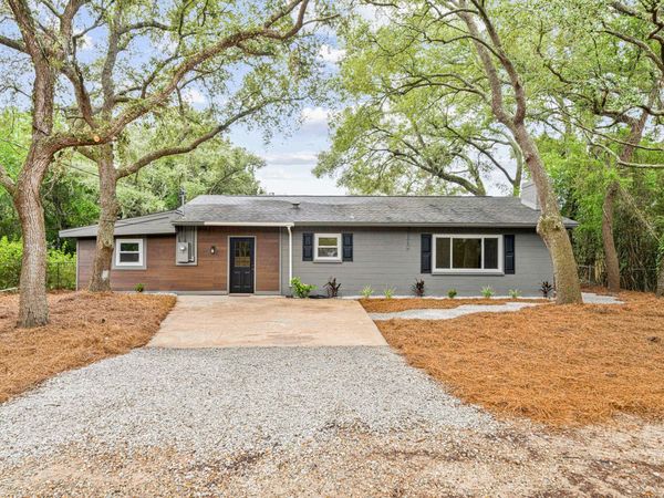 332B Calhoun Avenue, Destin, FL 32541