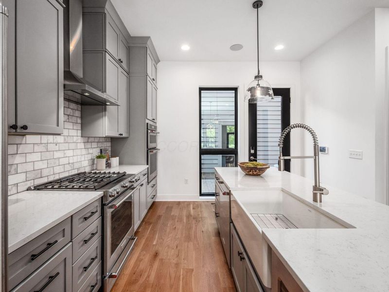 274 Cornelius Street, Columbus, OH 43215 Photo 18