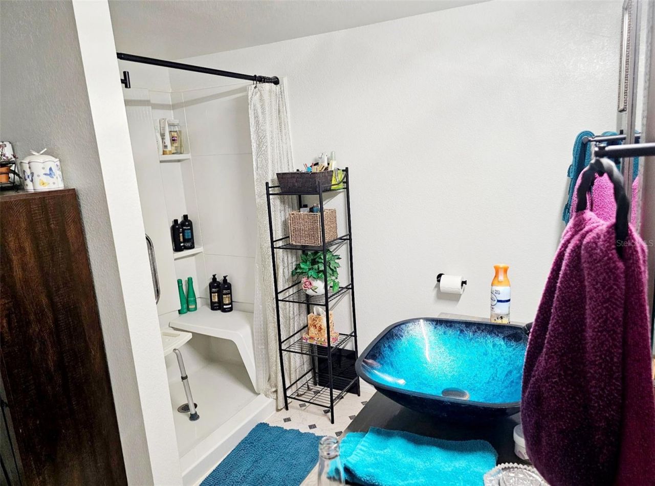 7801 34th Avenue N, Unit 3, Saint Petersburg, FL 33710 Photo