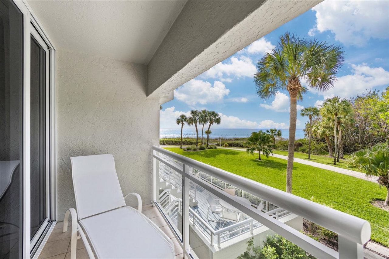 240 Sands Point Road, Unit 4102, Longboat Key, FL 34228 Photo