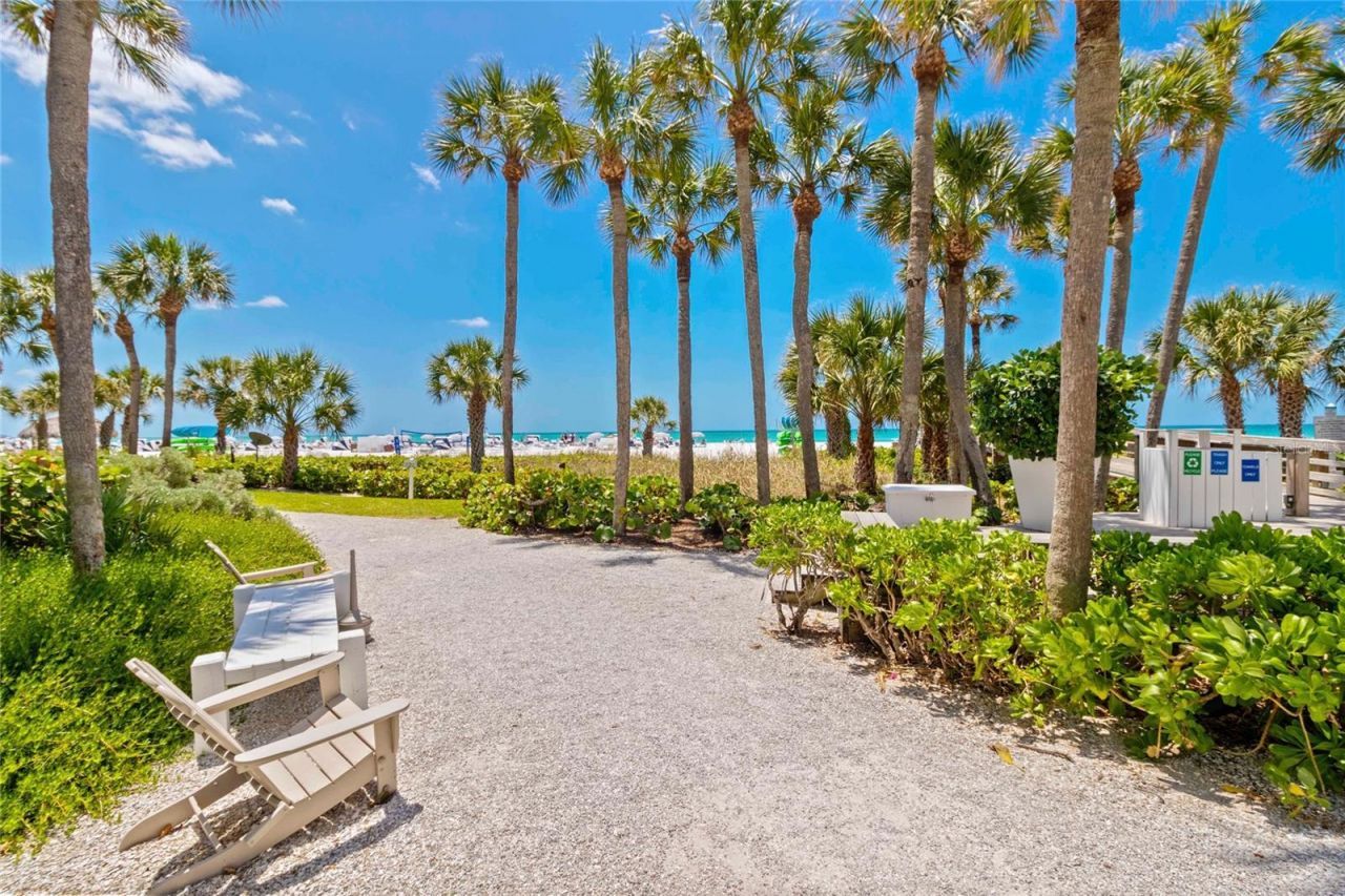 240 Sands Point Road, Unit 4102, Longboat Key, FL 34228 Photo
