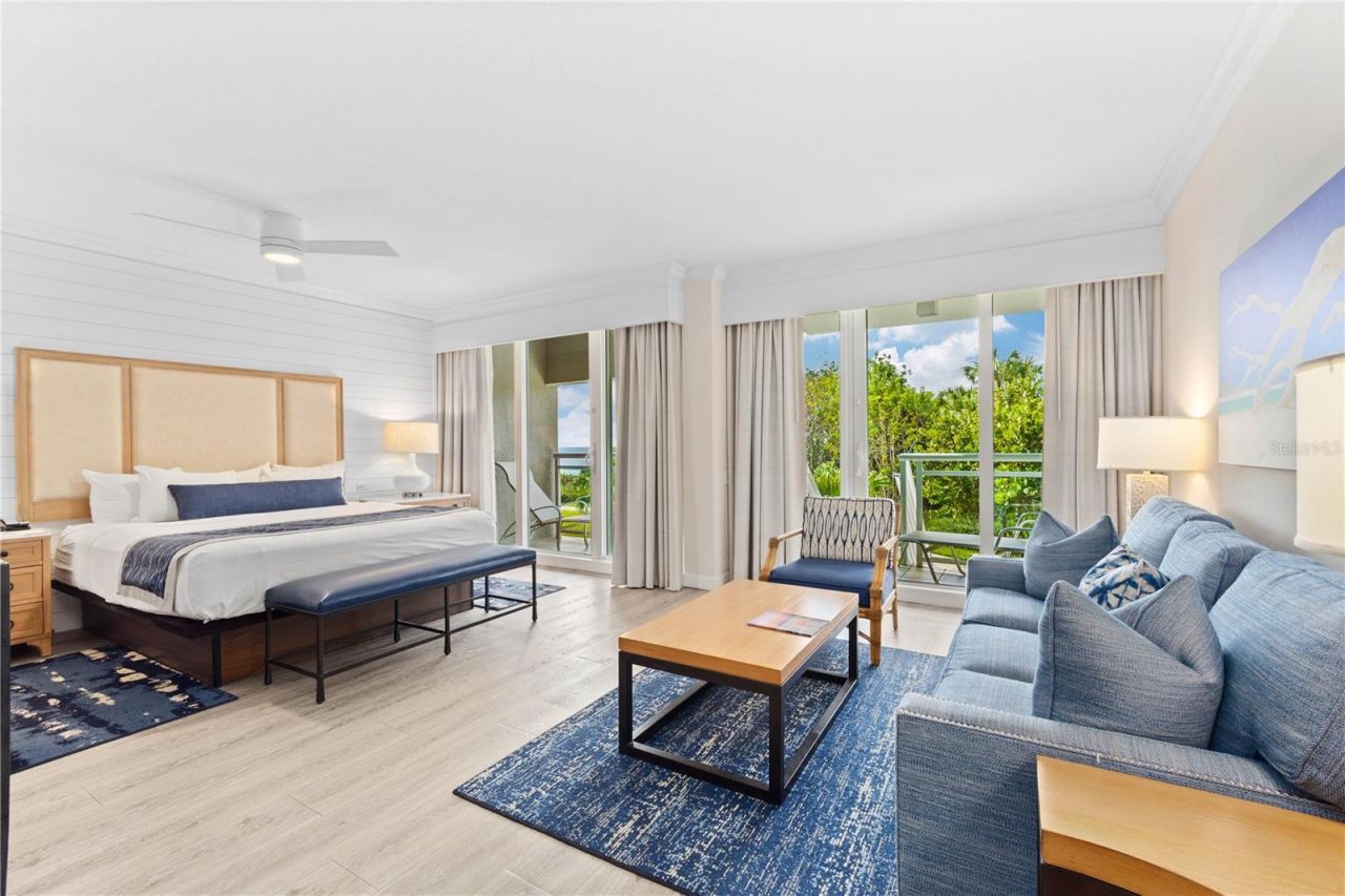 240 Sands Point Road, Unit 4102, Longboat Key, FL 34228 Photo