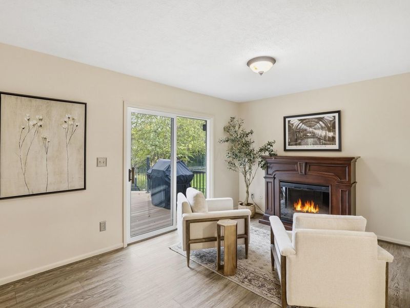 941 Clubview Boulevard S, Columbus, OH 43235 Photo 10