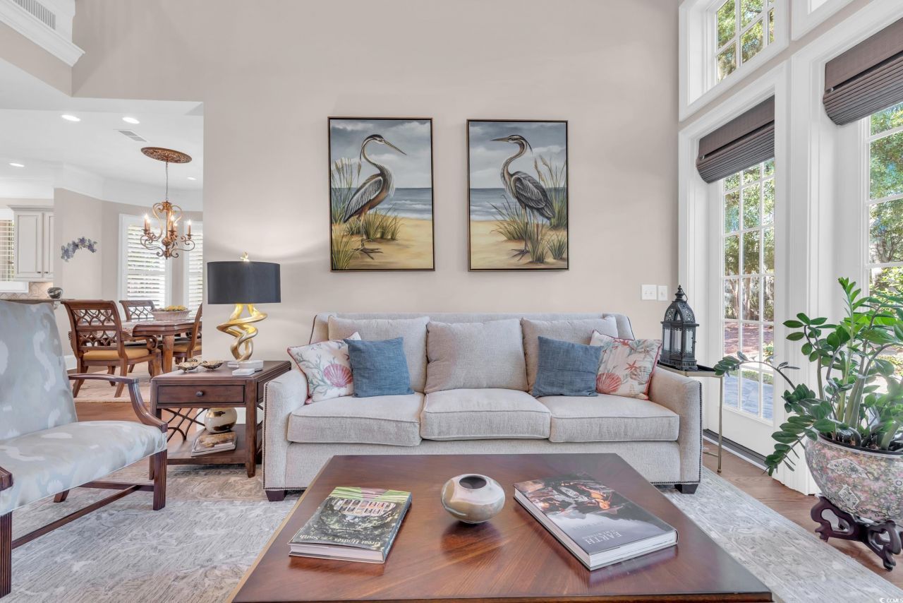 95 Harbor Club Dr. Photo 10