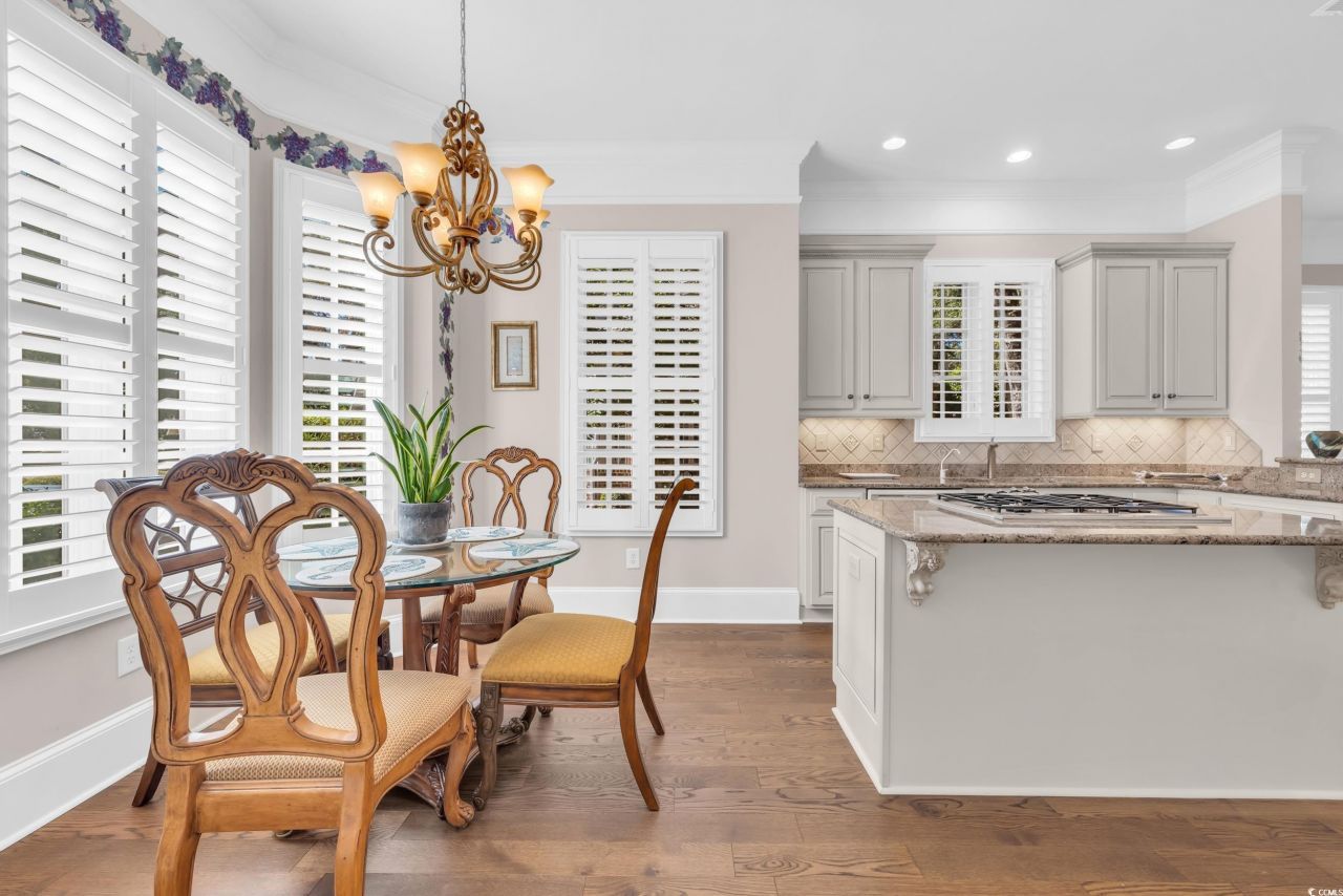 95 Harbor Club Dr. Photo 13