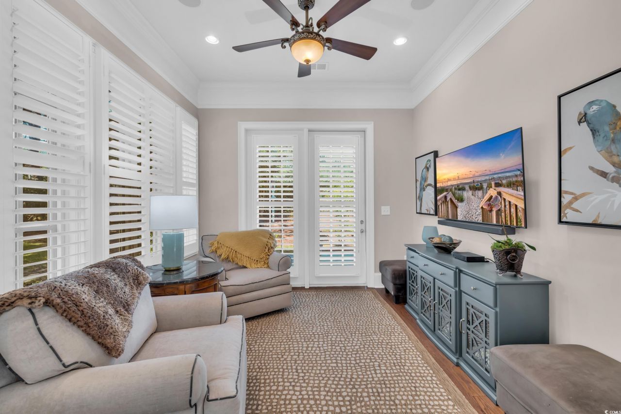 95 Harbor Club Dr. Photo 22