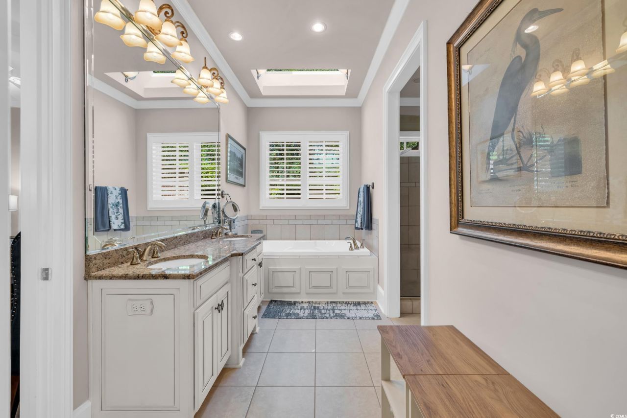 95 Harbor Club Dr. Photo 29