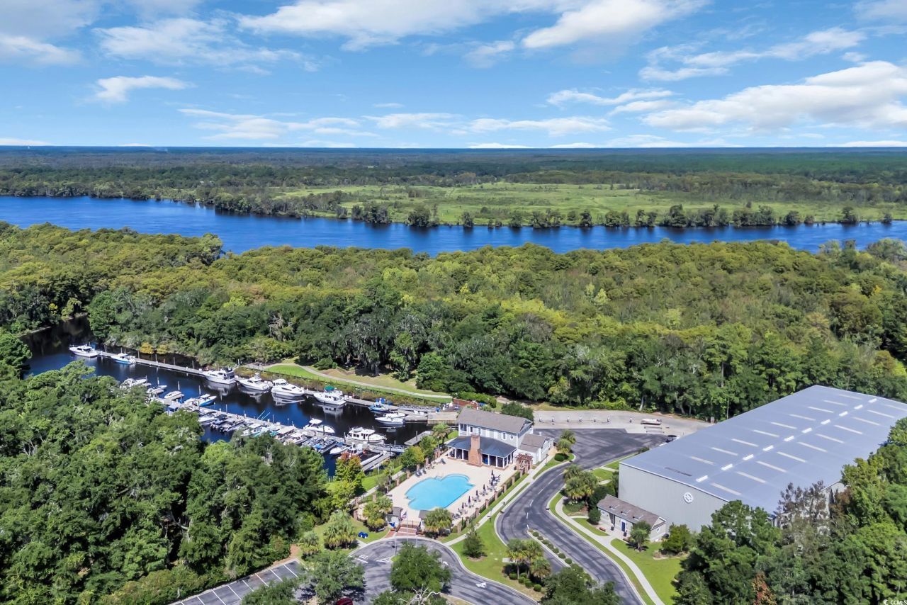 95 Harbor Club Dr. Photo 40