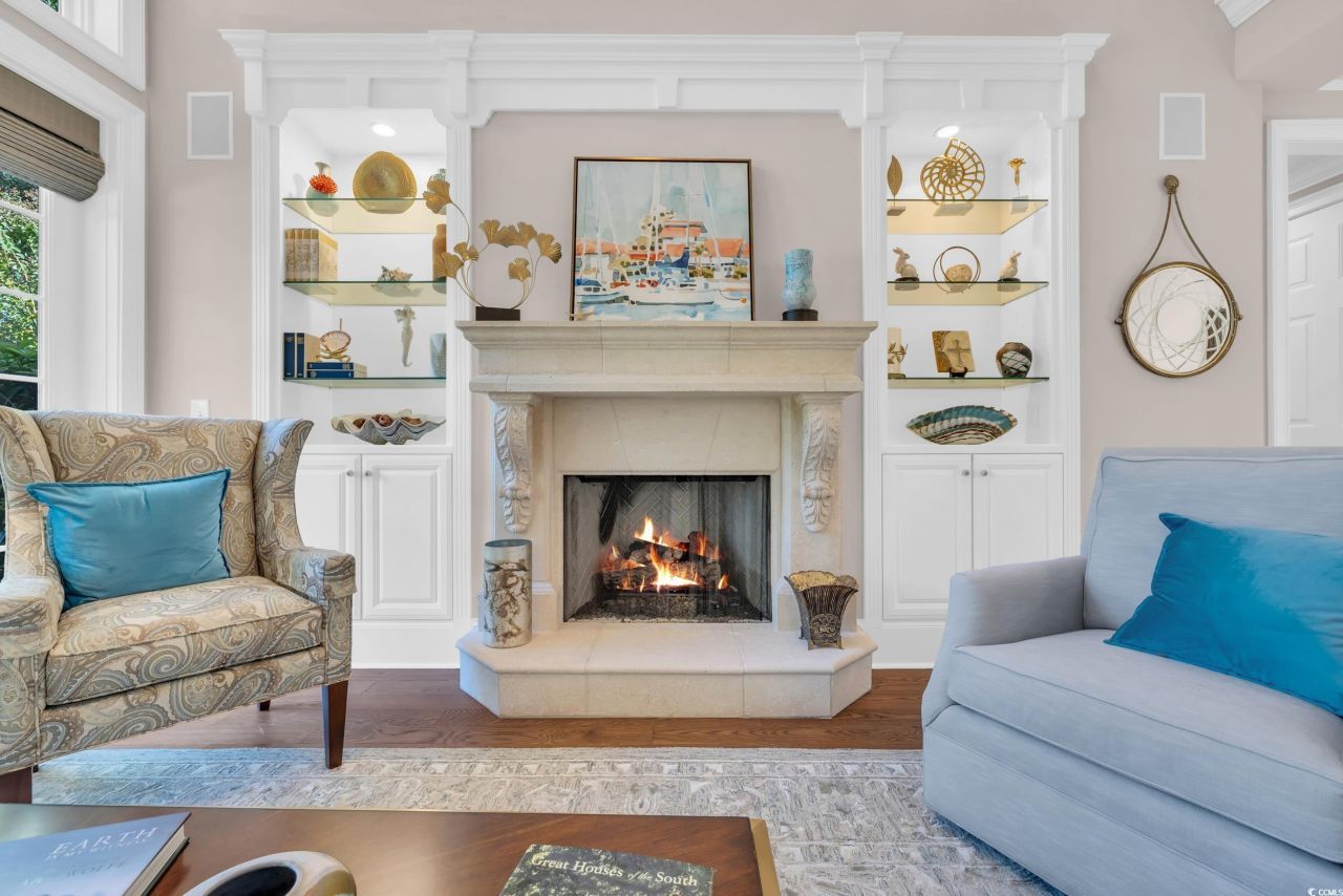 95 Harbor Club Dr. Photo 9