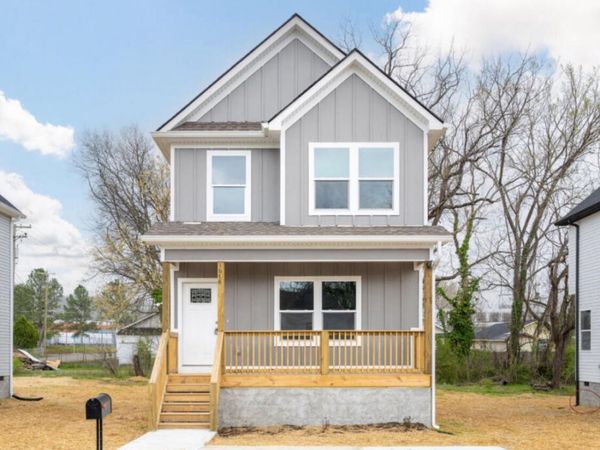 1515 E 50th Street, Chattanooga, TN 37407