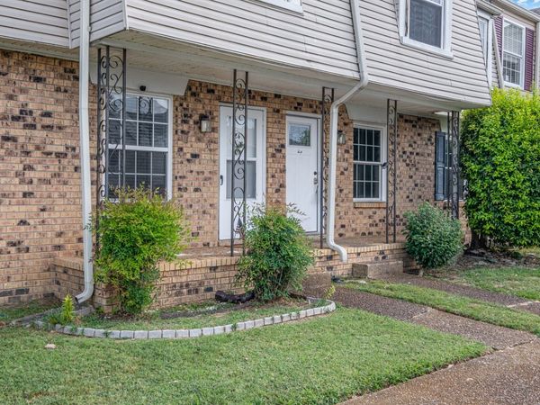 3880 Priest Lake Dr, Unit 25, Nashville, TN 37217