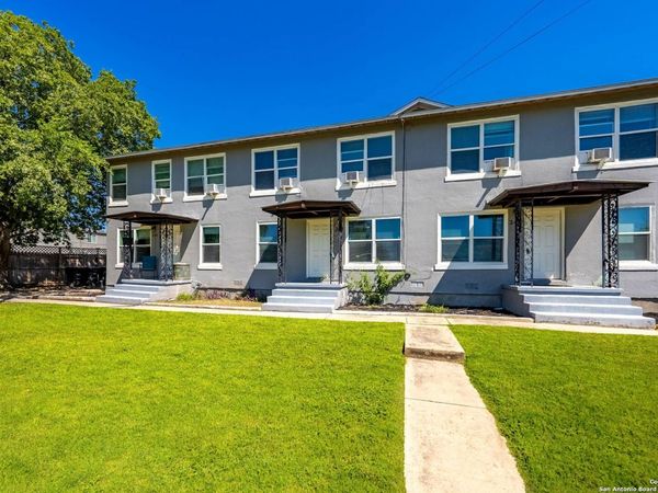 241 Deerwood Dr, San Antonio, TX 78209