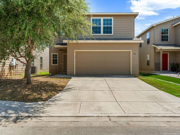 474 Walnut Crest, Selma, TX 78154