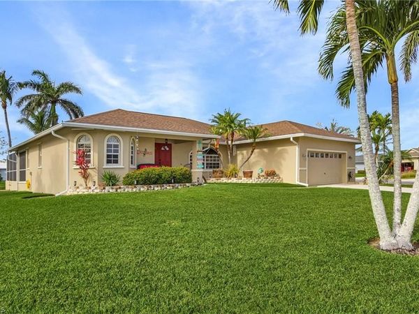 8867 STAGHORN WAY, FORT MYERS, FL 33908